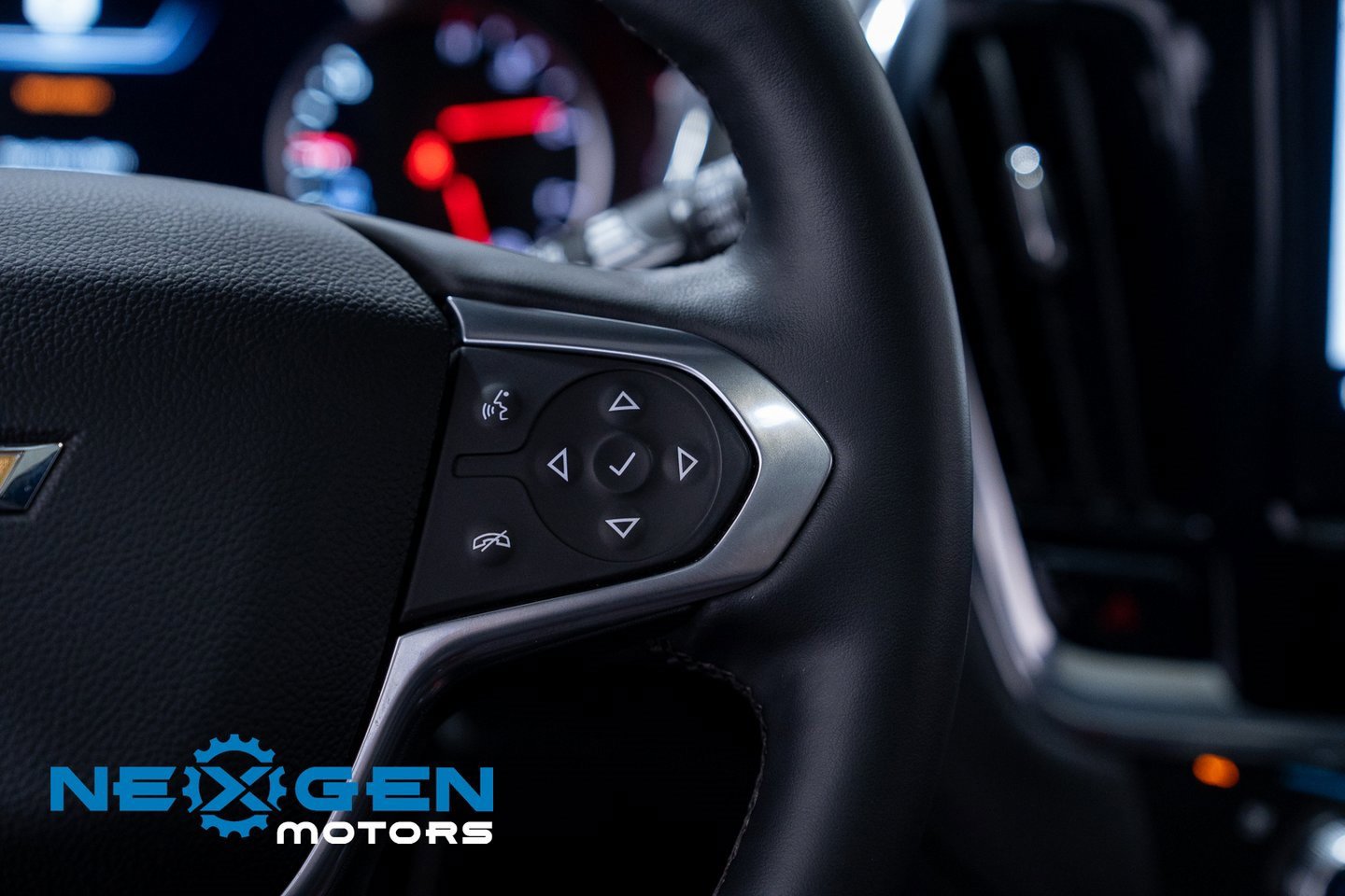 Used 2023 Chevrolet Traverse High Country image 19