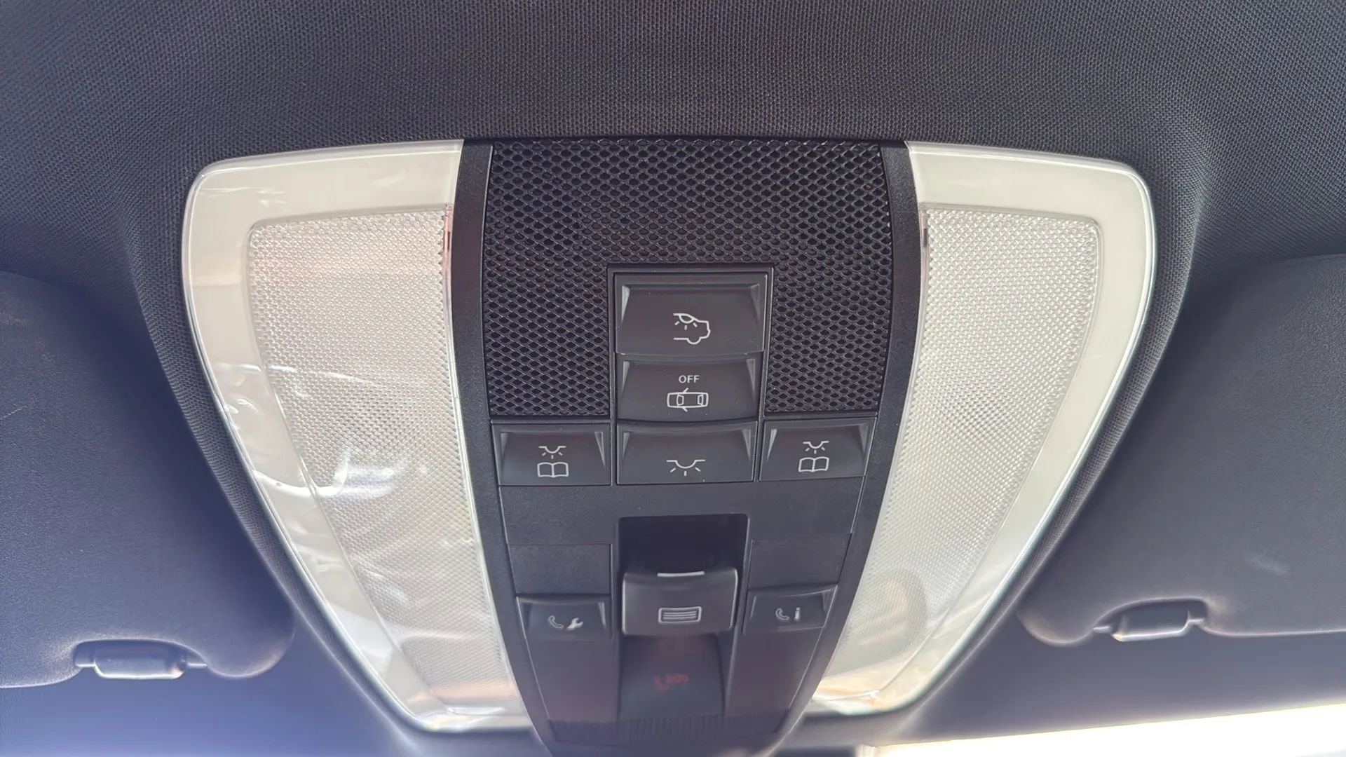 Used 2015 Mercedes-Benz E 400 4MATIC Coupe image 20