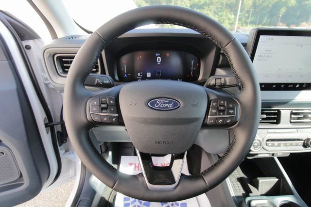 New 2025 Ford Maverick Lariat w/ Black Appearance Package image 23