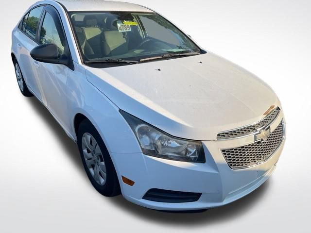 Used 2014 Chevrolet Cruze LS
