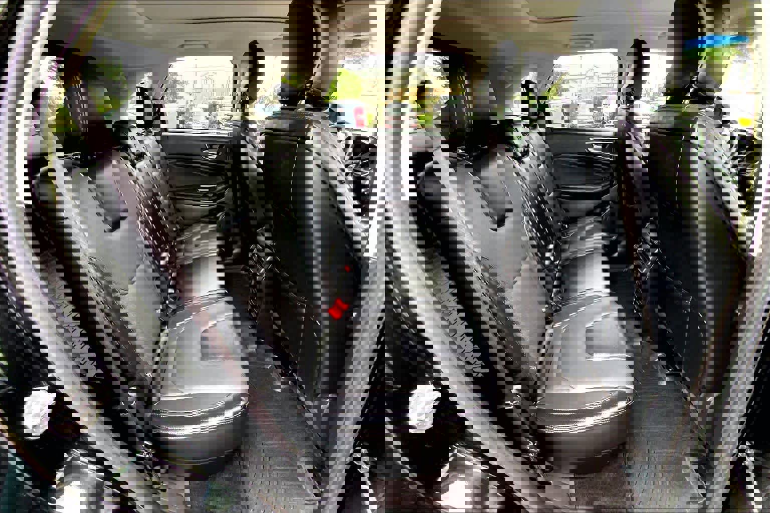 Used 2017 Ford Edge Titanium w/ Equipment Group 302A image 17