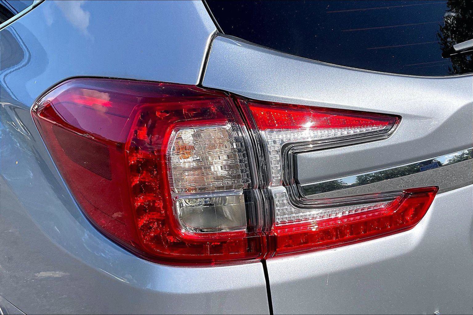 Used 2023 Subaru Ascent Touring AWD/4WD image 22