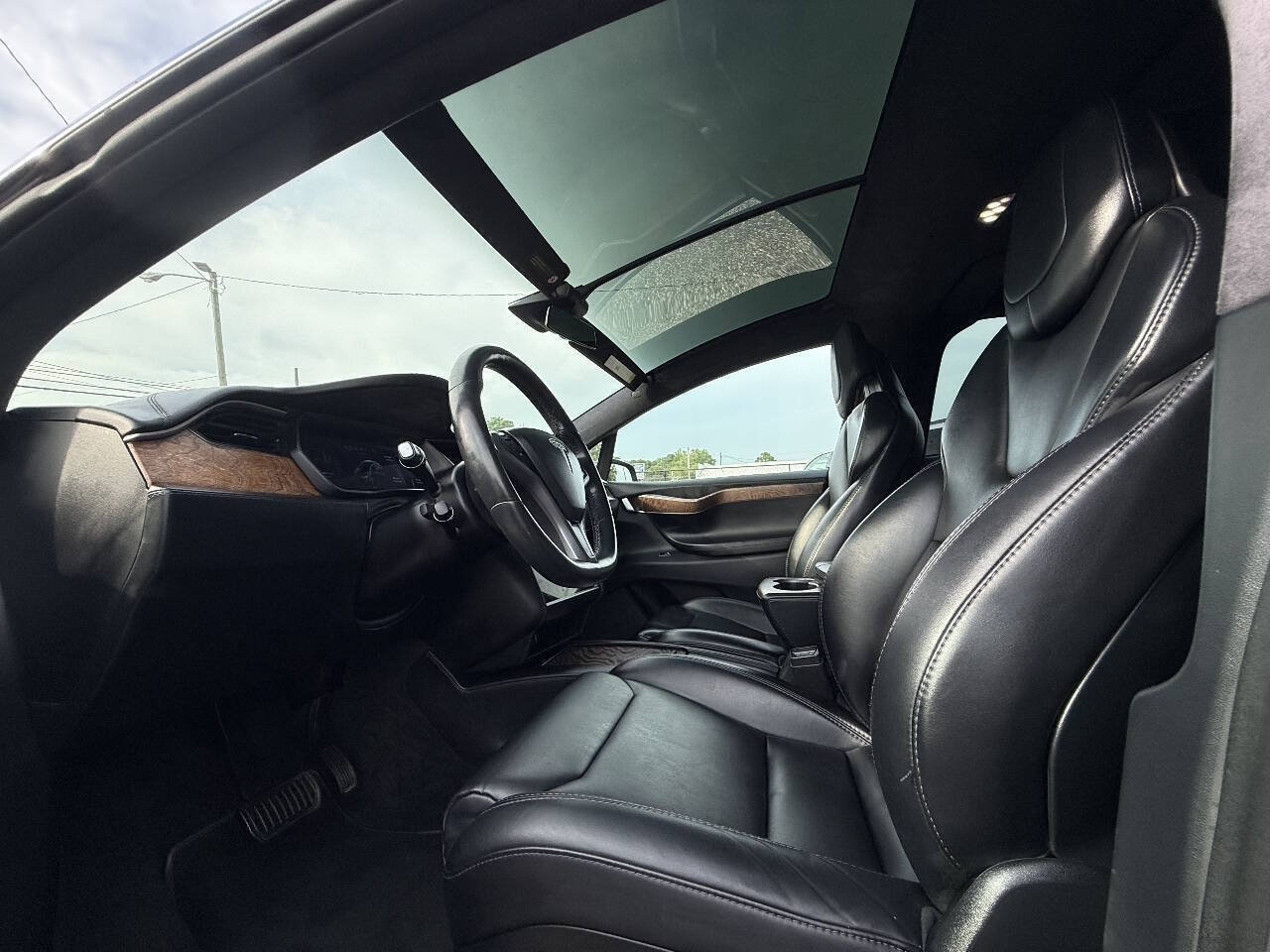 Used 2019 Tesla Model X Long Range AWD/4WD image 26