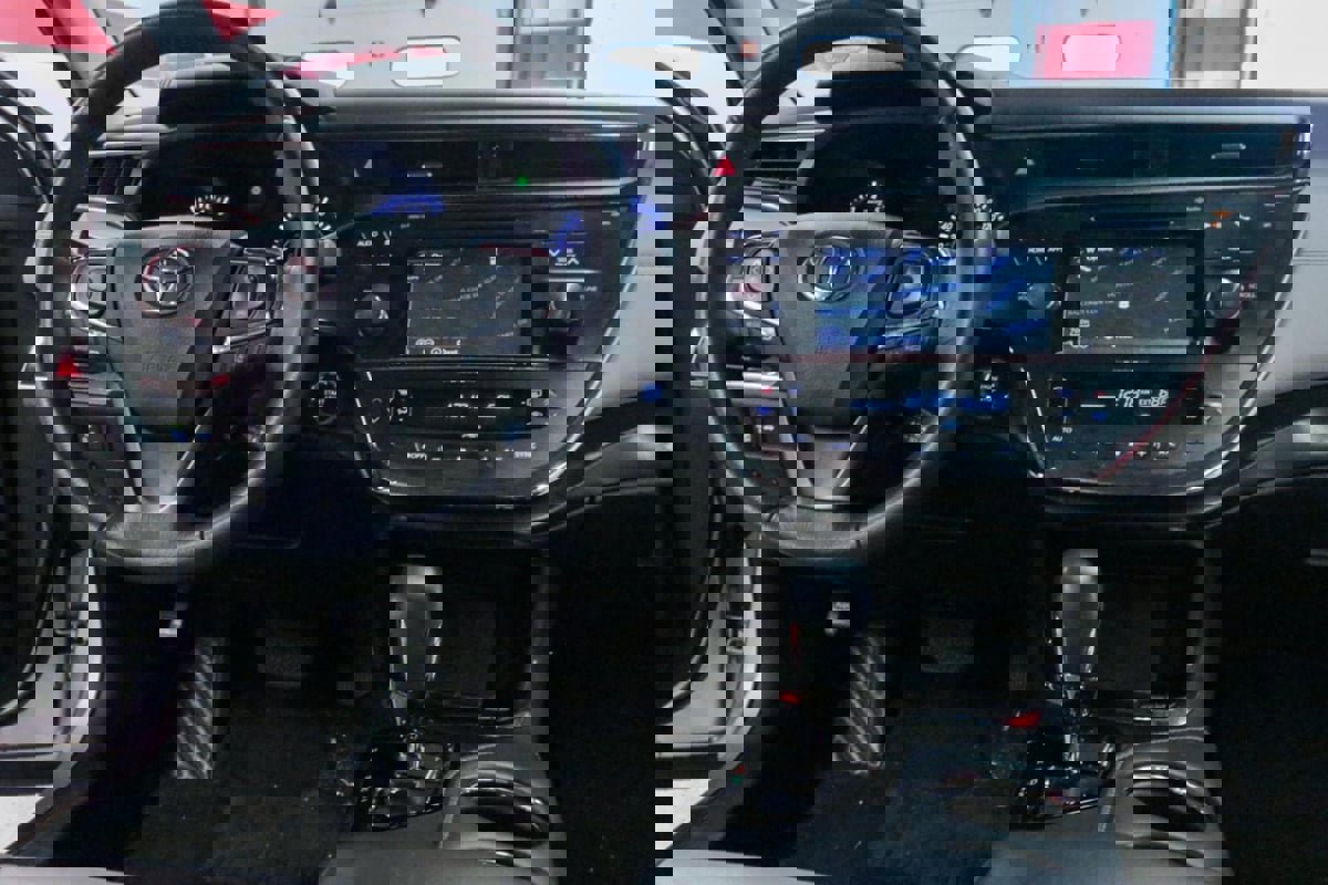 Used 2018 Toyota Avalon XLE Premium FWD image 26