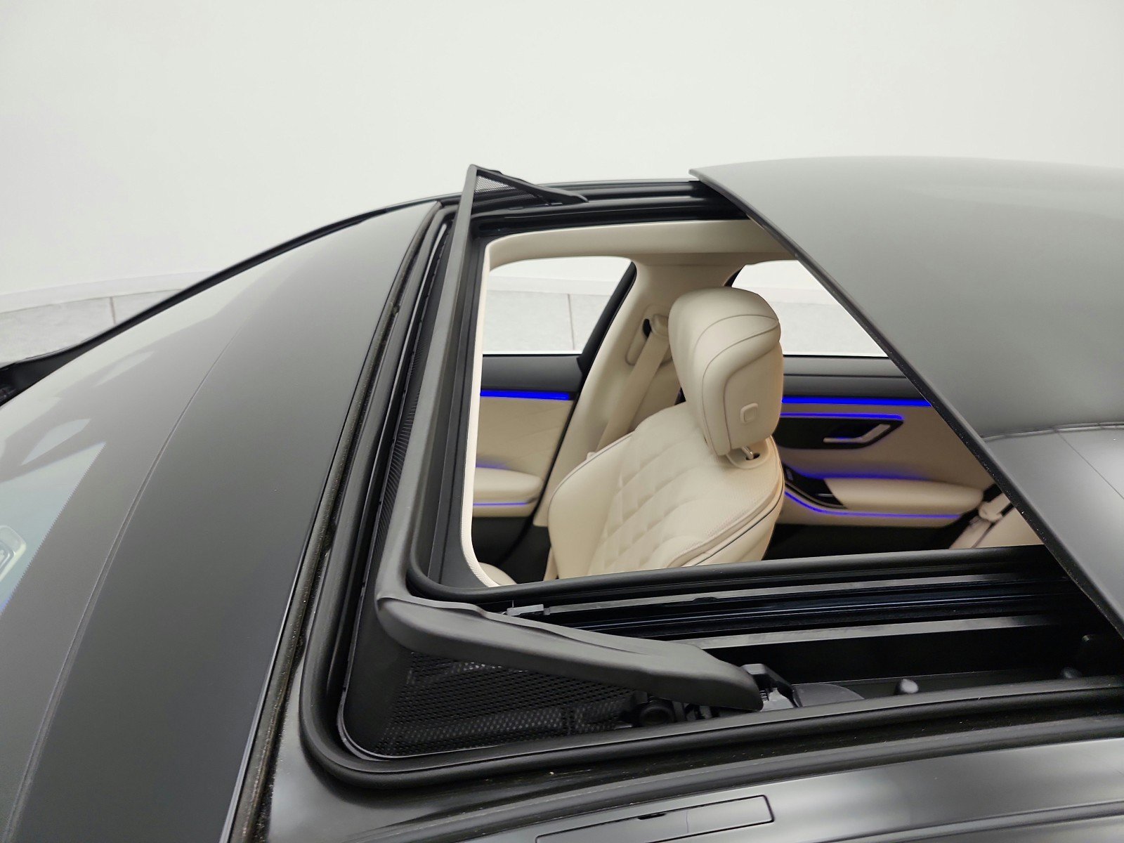 Certified 2023 Mercedes-Benz S 580 4MATIC Sedan image 15