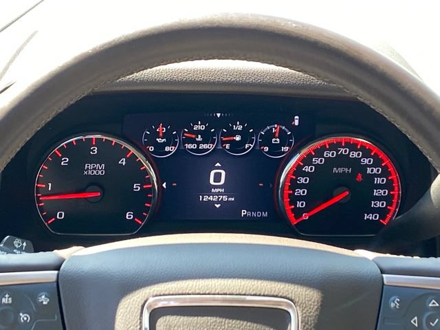 Used 2016 GMC Yukon XL Denali w/ Open Road Package AWD/4WD image 9