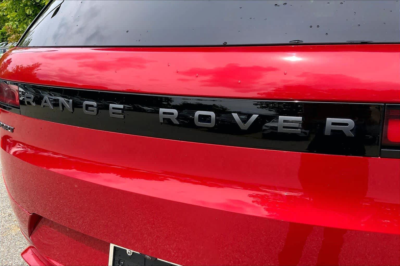 Used 2025 Land Rover Range Rover Sport Dynamic SE AWD/4WD image 31