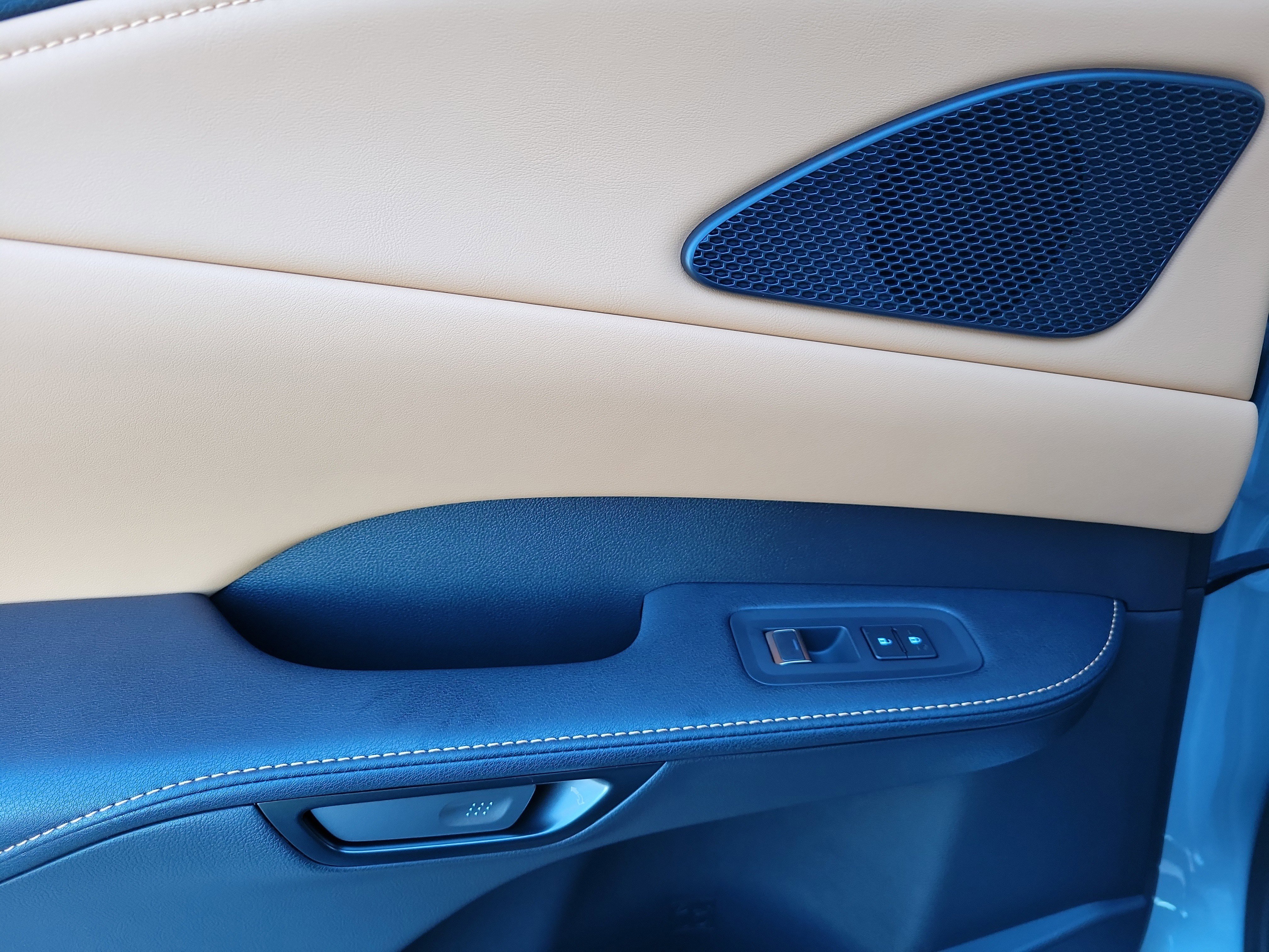 Used 2026 Lexus RX 350 Premium Plus w/ Accessory Package (K3) image 26