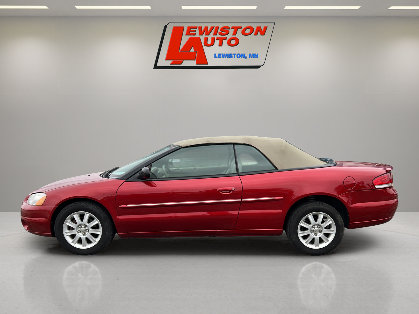 Used 2002 Chrysler Sebring GTC FWD image 10
