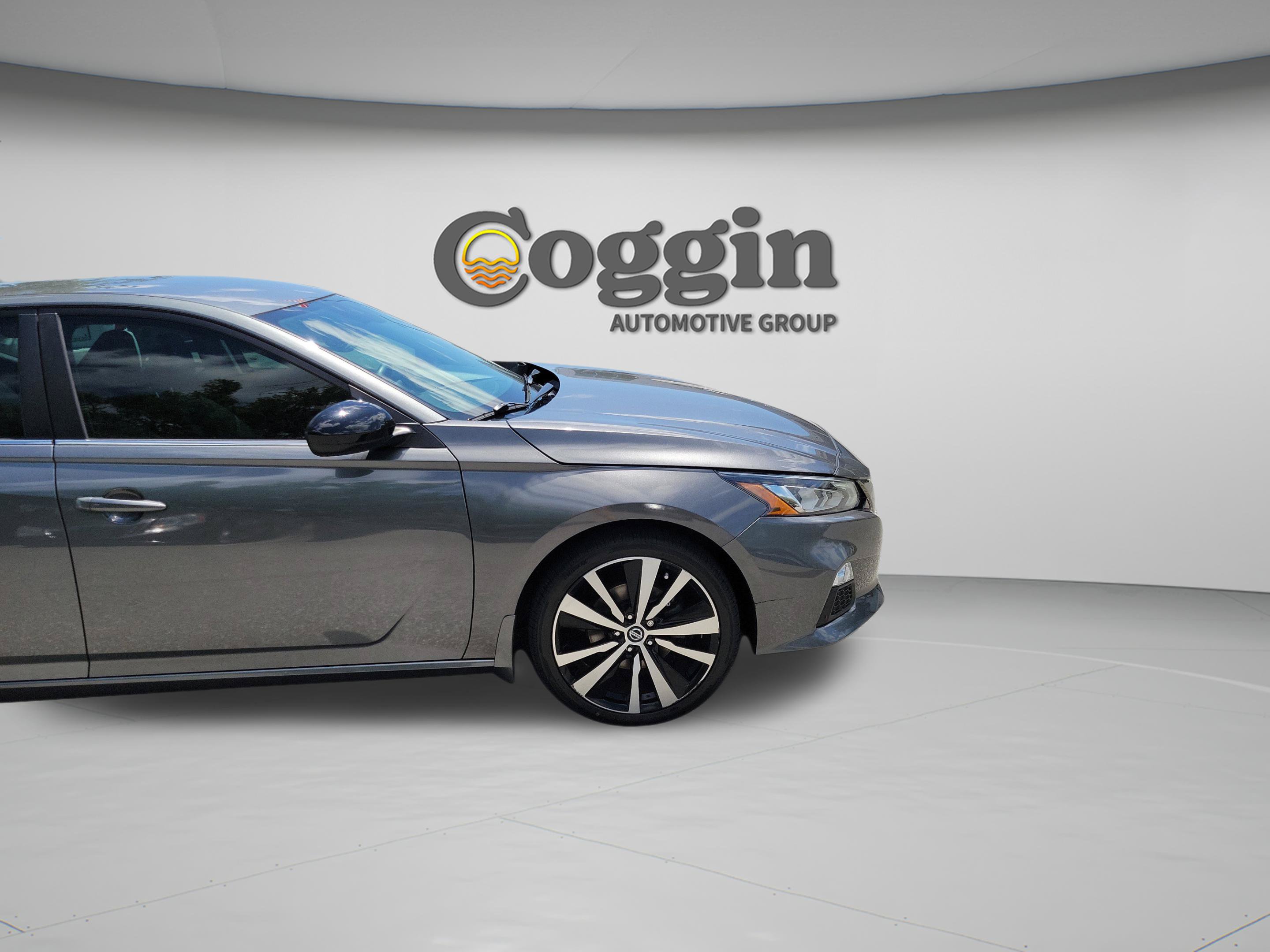 Used 2021 Nissan Altima 2.5 SR AWD/4WD image 32