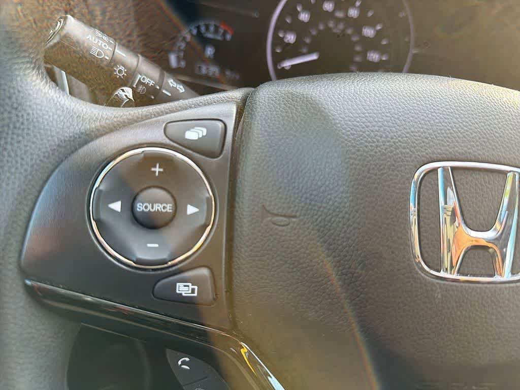 Used 2022 Honda HR-V EX image 16