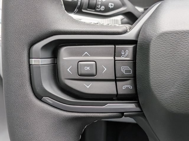 New 2026 Jeep Cherokee Overland w/ Advanced Pro Tech Group AWD/4WD image 26