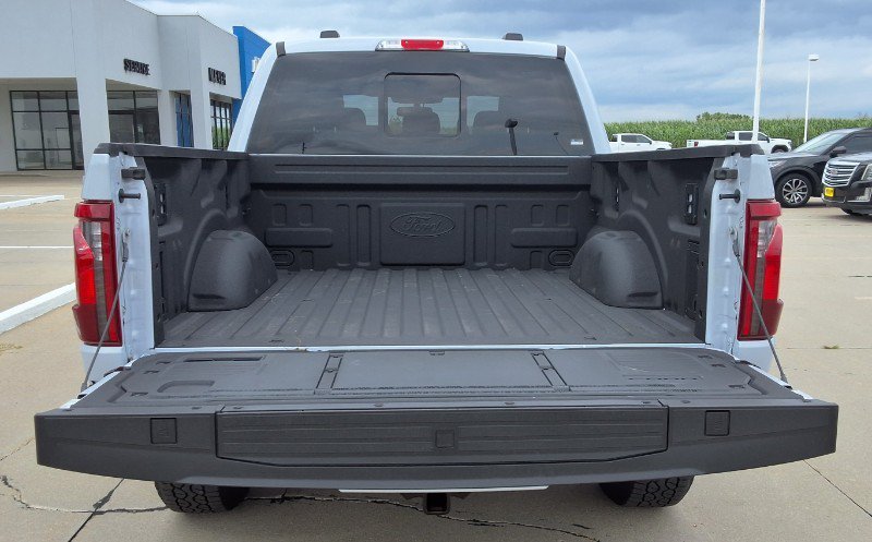 Used 2025 Ford F150 XLT w/ Equipment Group 302A MID AWD/4WD image 9