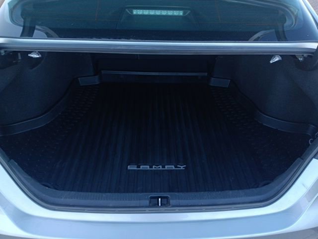 Used 2022 Toyota Camry XSE image 33