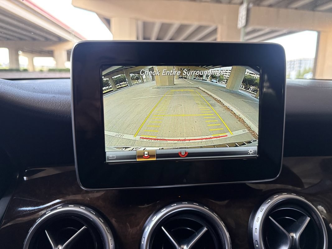 Used 2016 Mercedes-Benz GLA 250 image 18