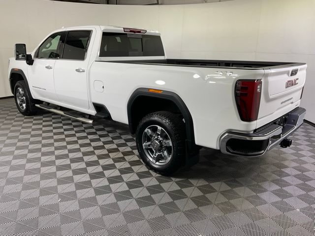 Used 2025 GMC Sierra 2500 SLT w/ SLT Convenience Package AWD/4WD image 4