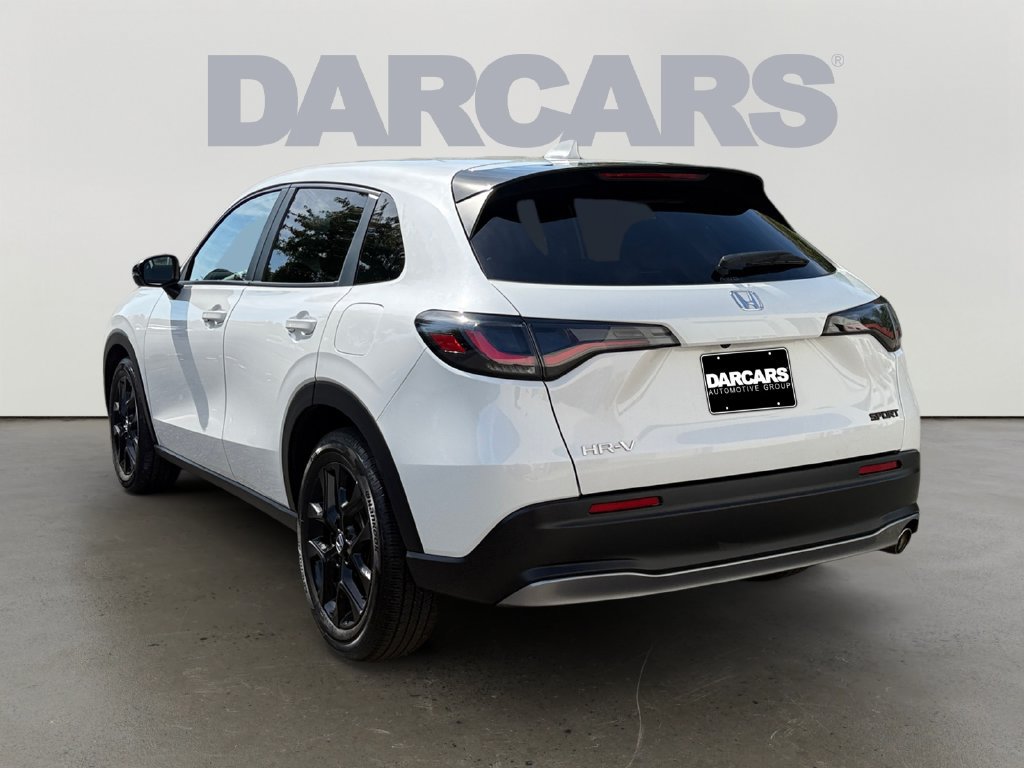 Used 2025 Honda HR-V Sport image 5