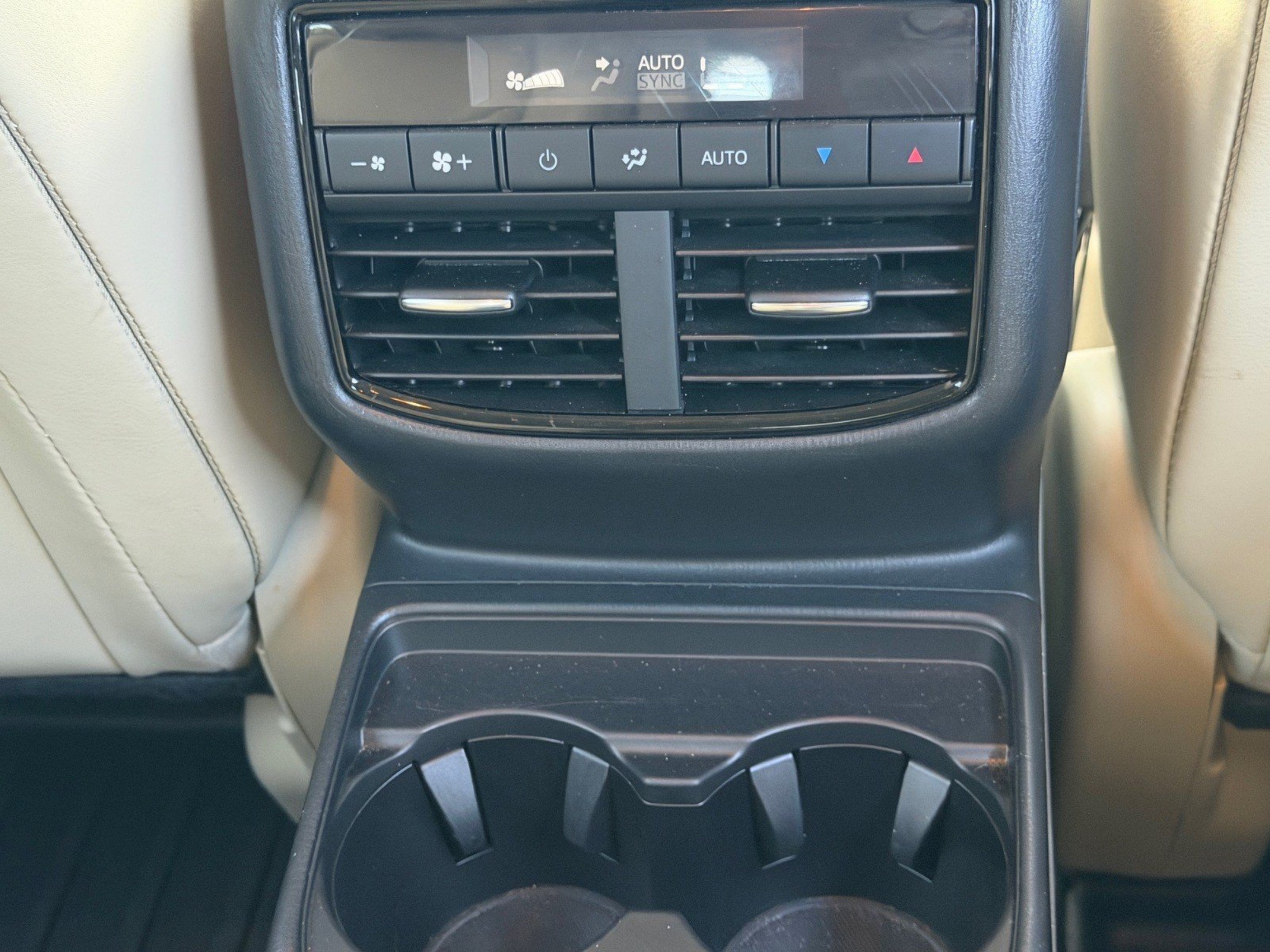 Used 2021 MAZDA CX-9 Touring w/ Touring Premium Package FWD image 19