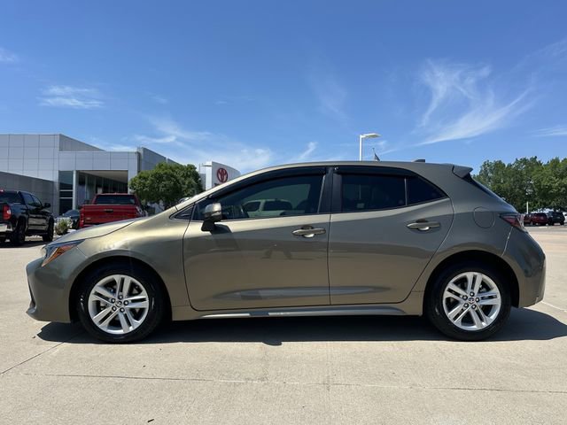 Used 2020 Toyota Corolla SE FWD image 2