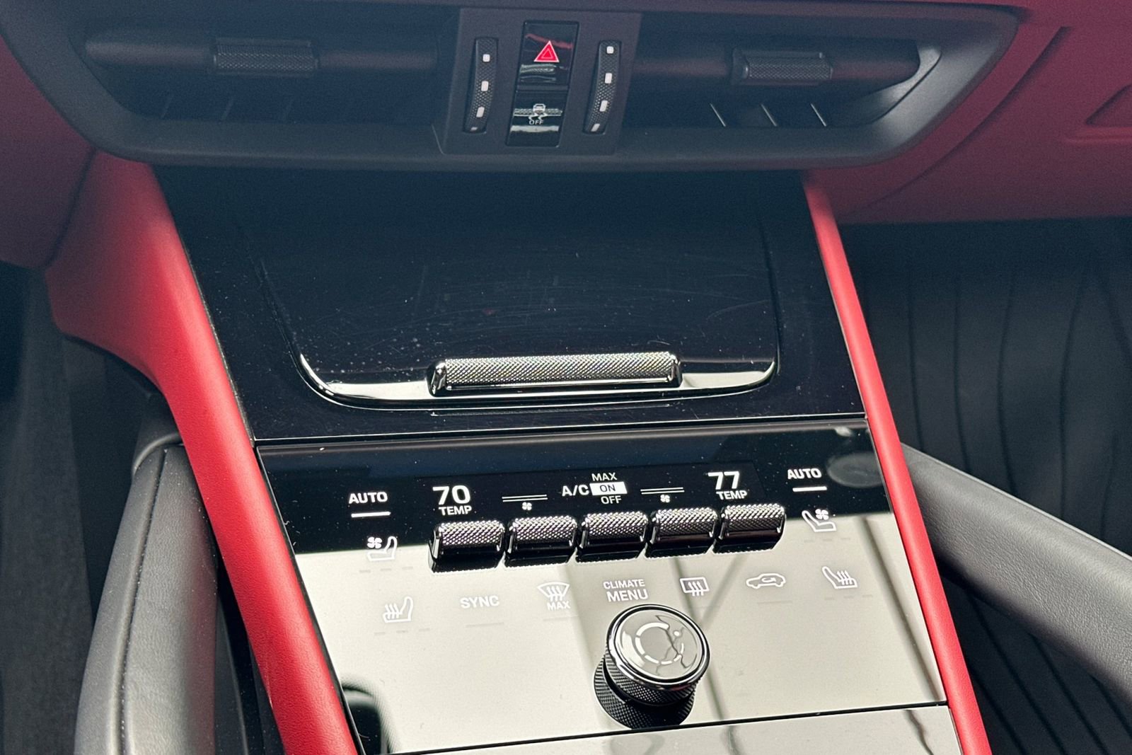 Used 2024 Porsche Cayenne Turbo GT image 25