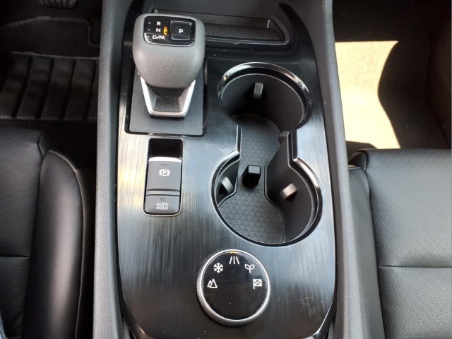 Certified 2023 Nissan Rogue SV w/ SV Premium B Package AWD/4WD image 20