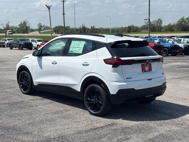 New 2027 Chevrolet Bolt RS FWD video 3