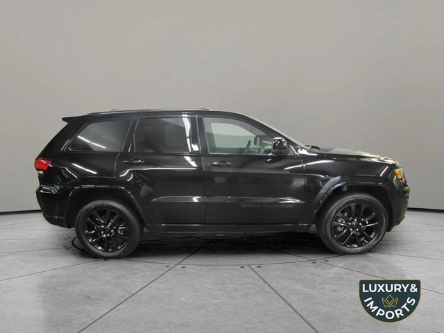 Used 2020 Jeep Grand Cherokee Altitude image 5