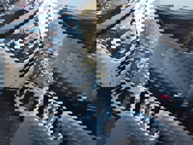 Used 2023 Chrysler Voyager LX image 24