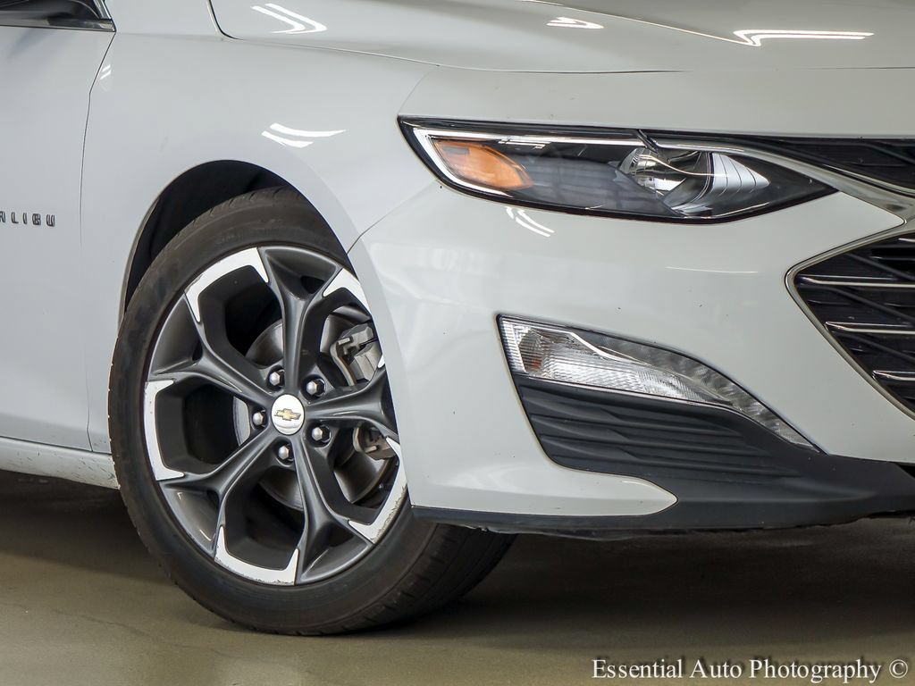 Used 2023 Chevrolet Malibu LT FWD image 4