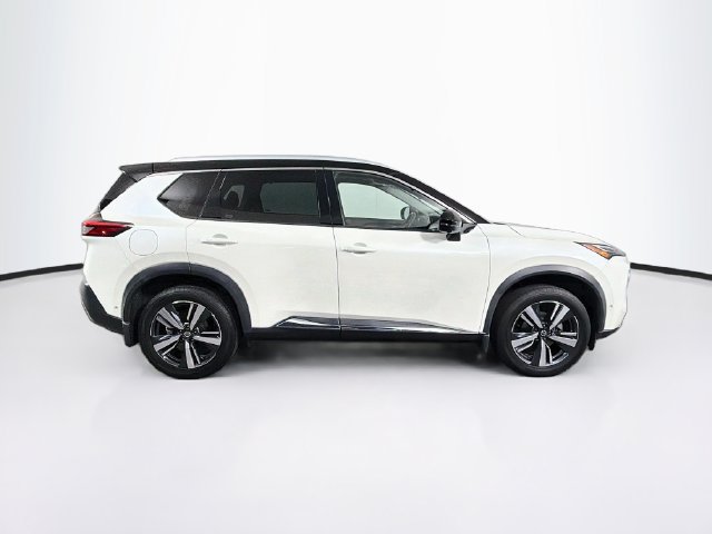 Certified 2021 Nissan Rogue Platinum AWD/4WD image 11