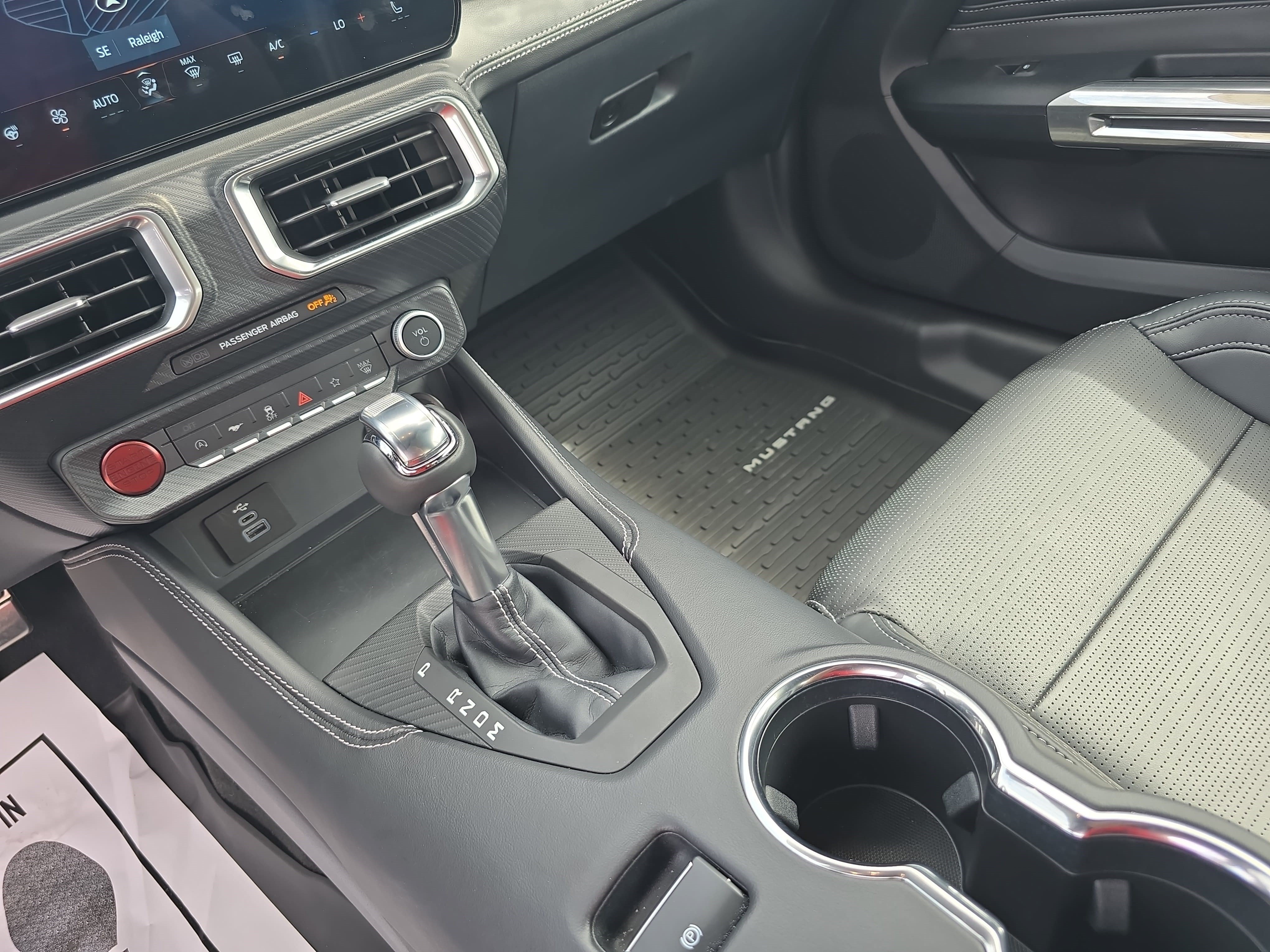 Used 2025 Ford Mustang GT Premium RWD image 22
