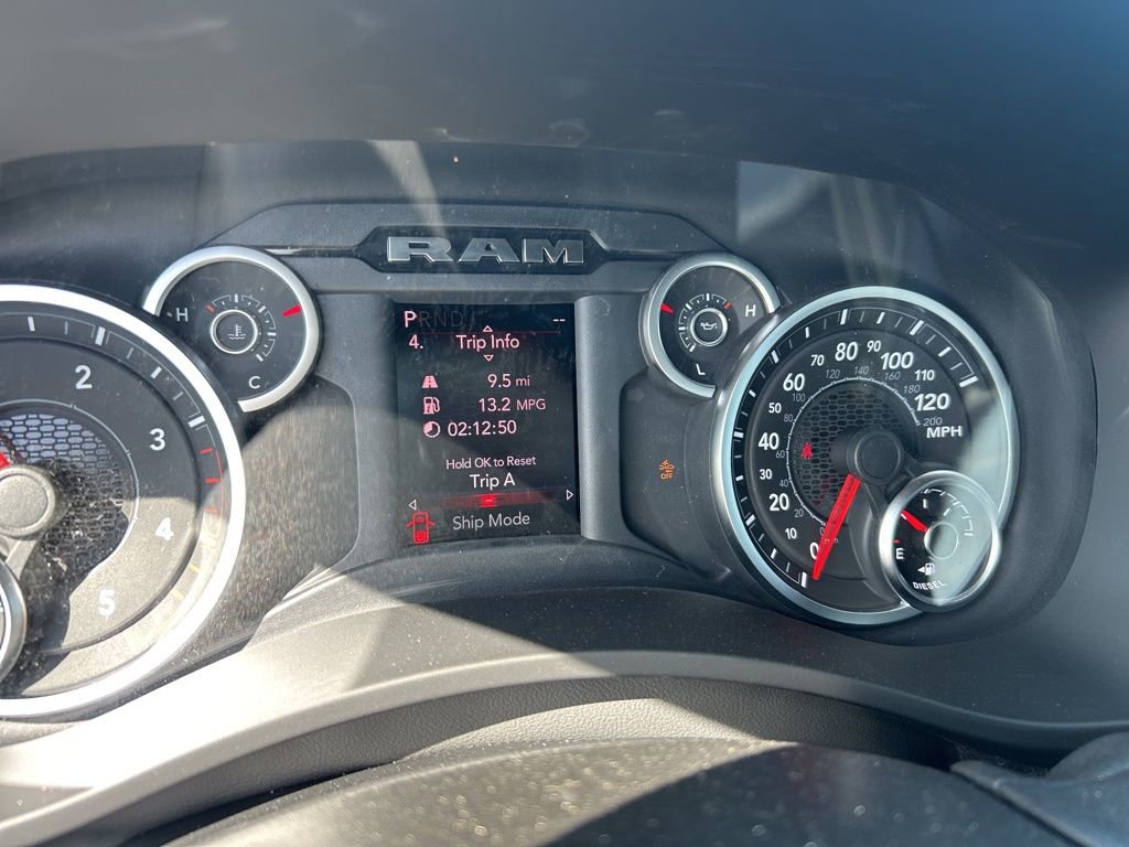 New 2026 RAM 5500 Tradesman AWD/4WD image 16