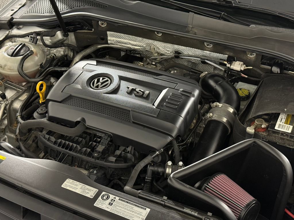 Used 2015 Volkswagen GTI SE w/ Lighting Package (SEL) image 31