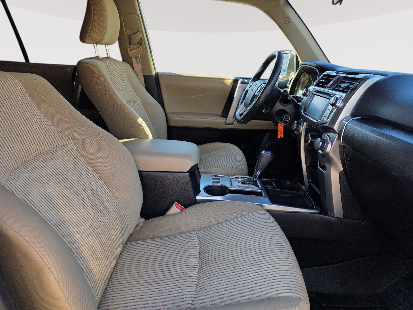 Used 2016 Toyota 4Runner SR5 image 12