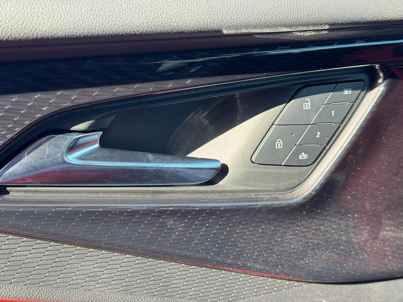 Used 2024 Chevrolet Blazer EV RS image 23