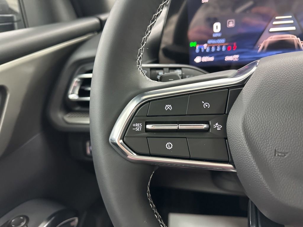 New 2026 Chevrolet Traverse LT w/ Midnight/Sport Edition image 32