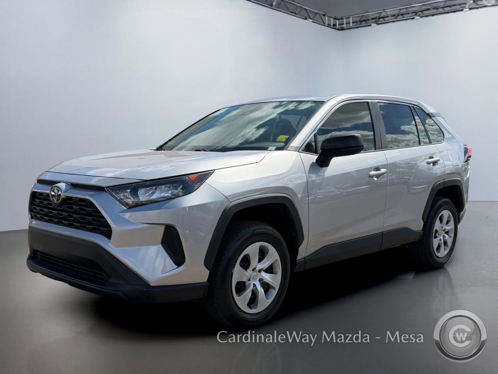 Used 2022 Toyota RAV4 LE FWD image 9