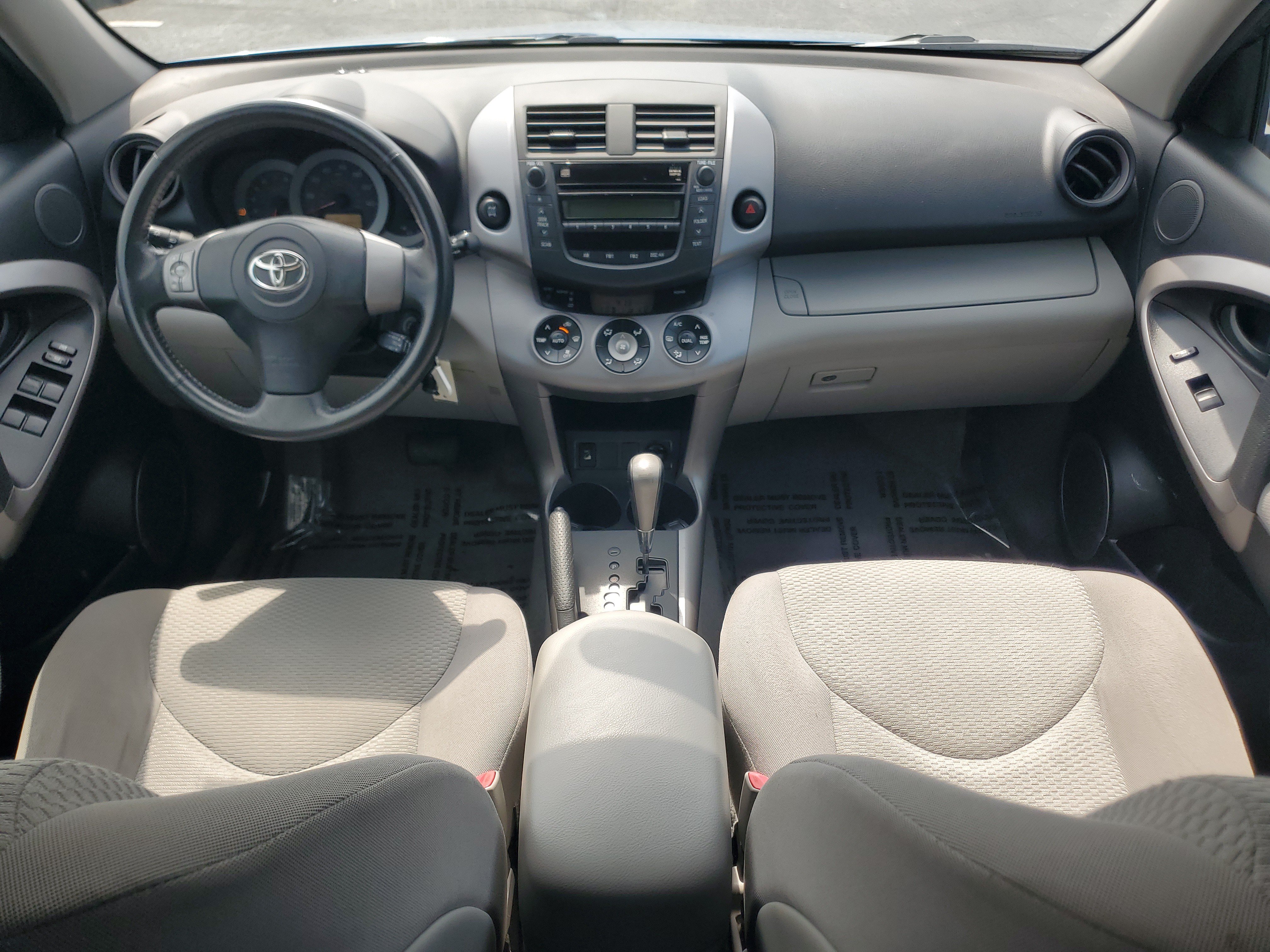 Used 2006 Toyota RAV4 Limited AWD/4WD image 15