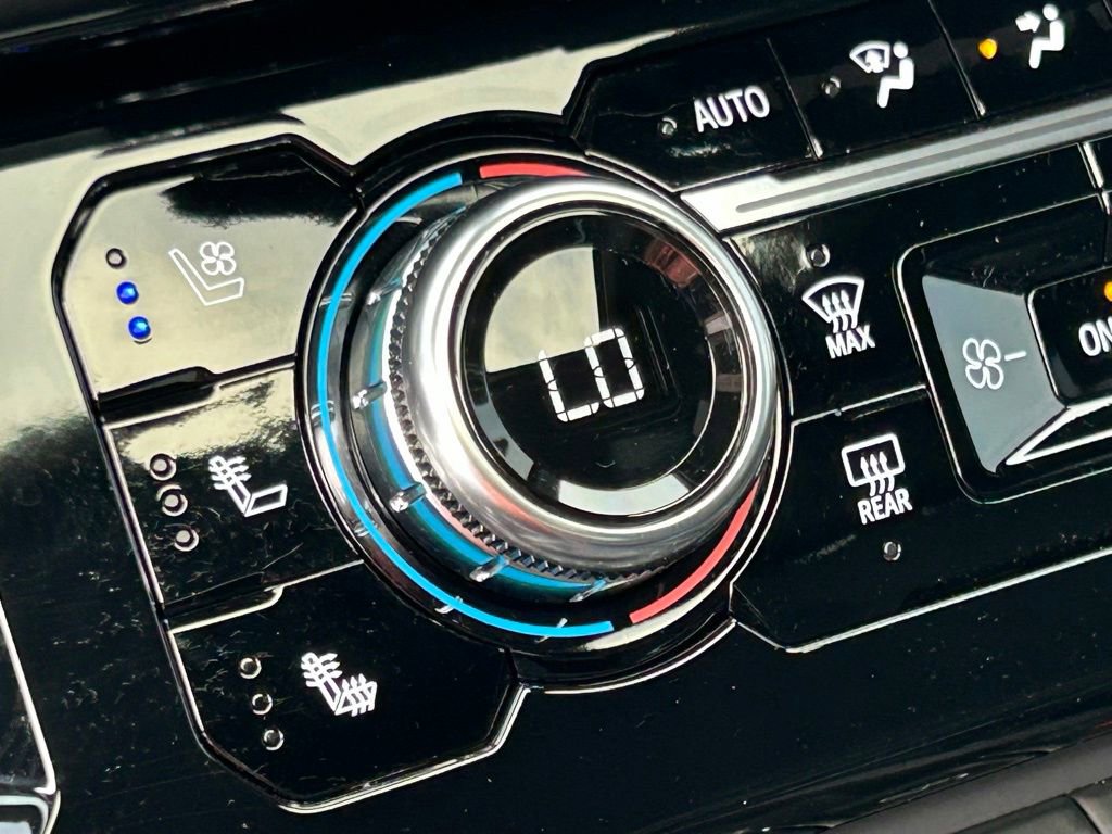 Used 2025 GMC Sierra 2500 AT4 w/ AT4 Premium Plus Package image 56