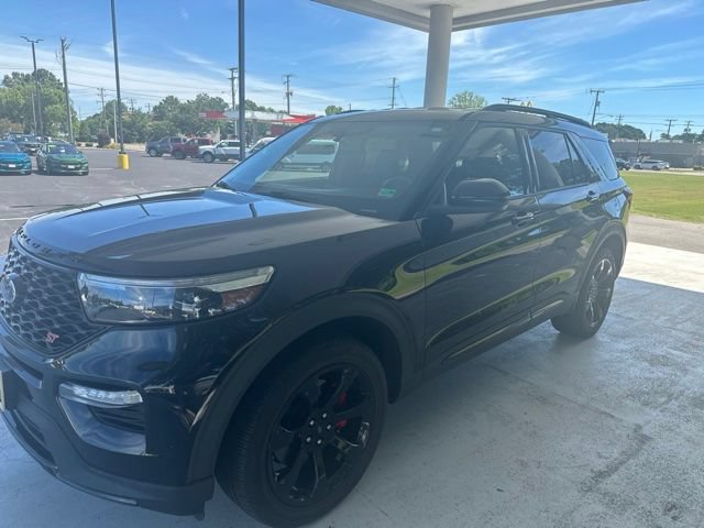 Used 2022 Ford Explorer ST w/ ST Street Pack AWD/4WD image 5