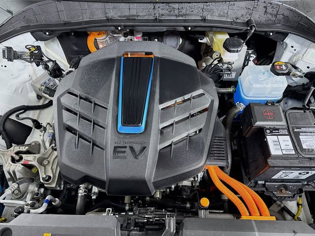 Certified 2023 Hyundai Kona SEL image 32