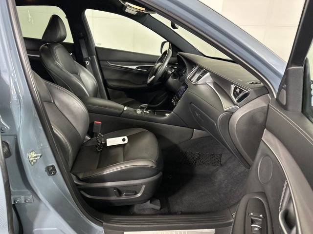 Used 2023 INFINITI QX55 Luxe w/ Cargo Package image 29