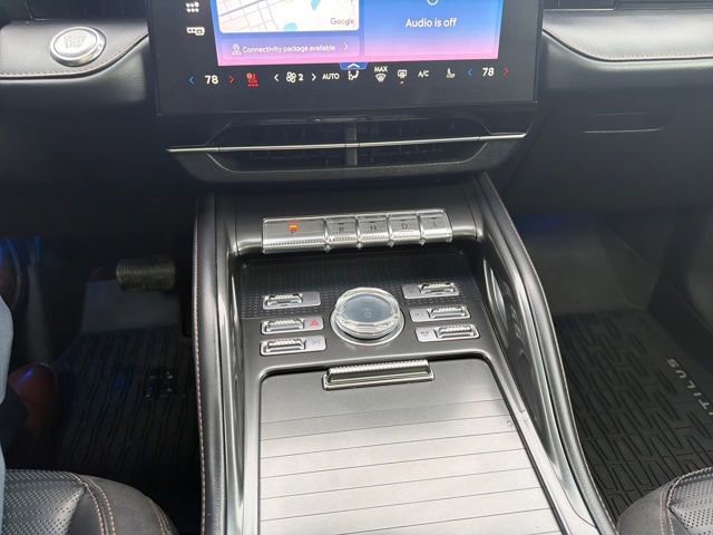 Certified 2024 Lincoln Nautilus Reserve w/ Equipment Group 202A image 21