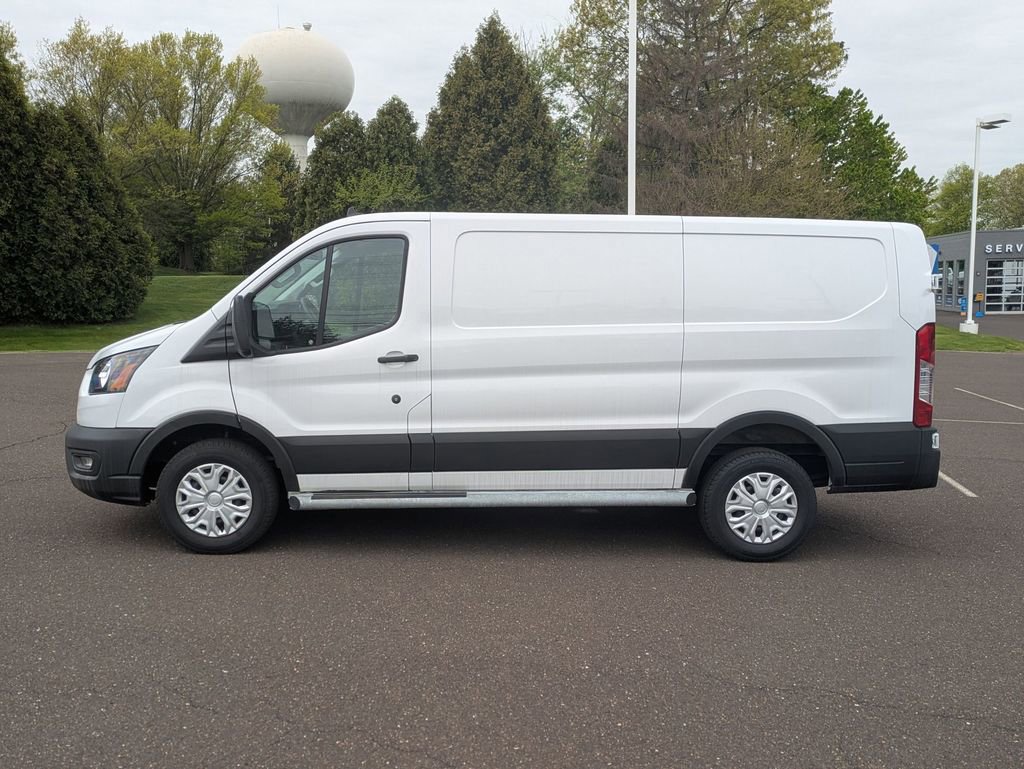 Used 2024 Ford Transit 250 Low Roof w/ Exterior Upgrade Package RWD image 8