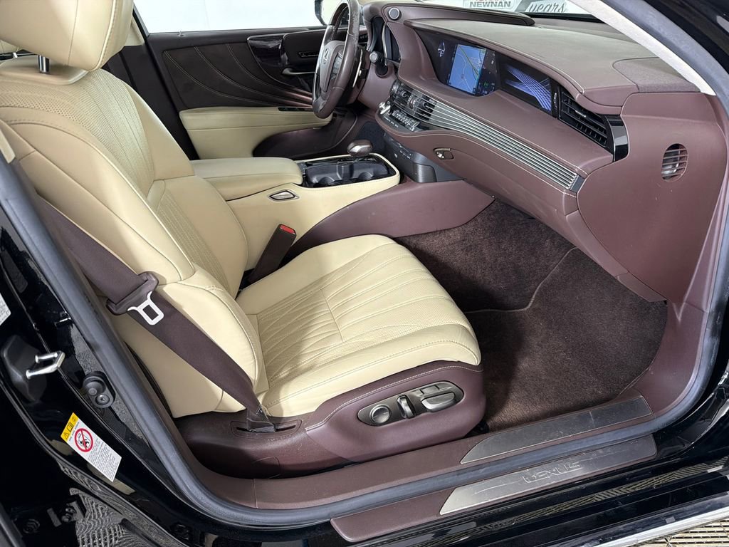 Used 2019 Lexus LS 500 w/ Luxury Package image 15