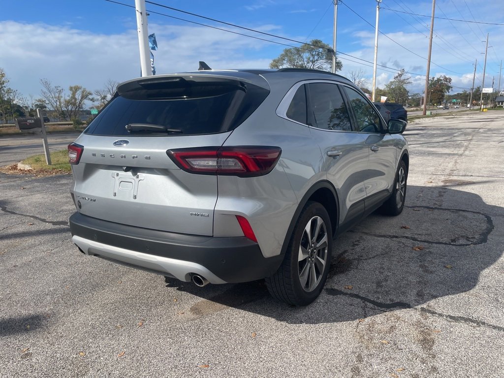 Used 2023 Ford Escape Platinum image 36