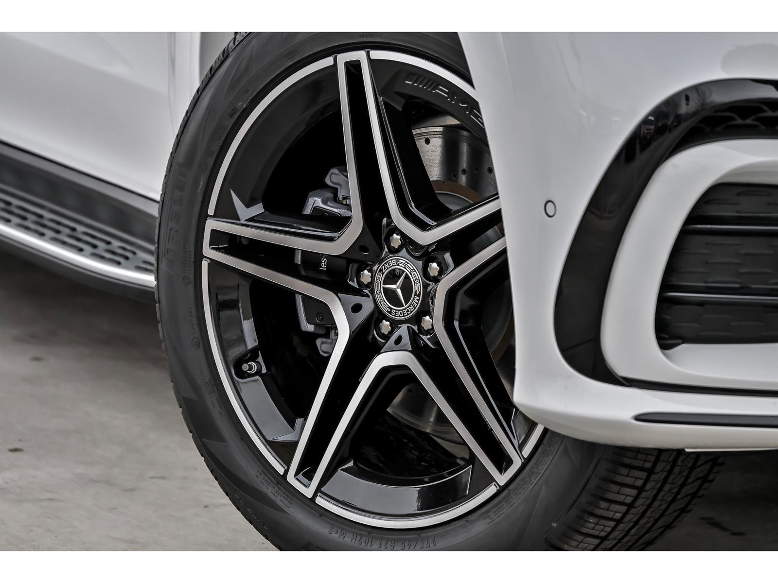 New 2026 Mercedes-Benz GLS 450 4MATIC image 3