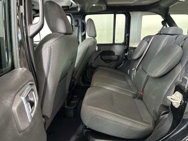 Used 2024 Jeep Wrangler Unlimited w/ Convenience Group image 25