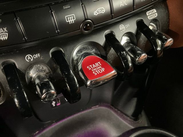 Used 2019 MINI Cooper S FWD image 27