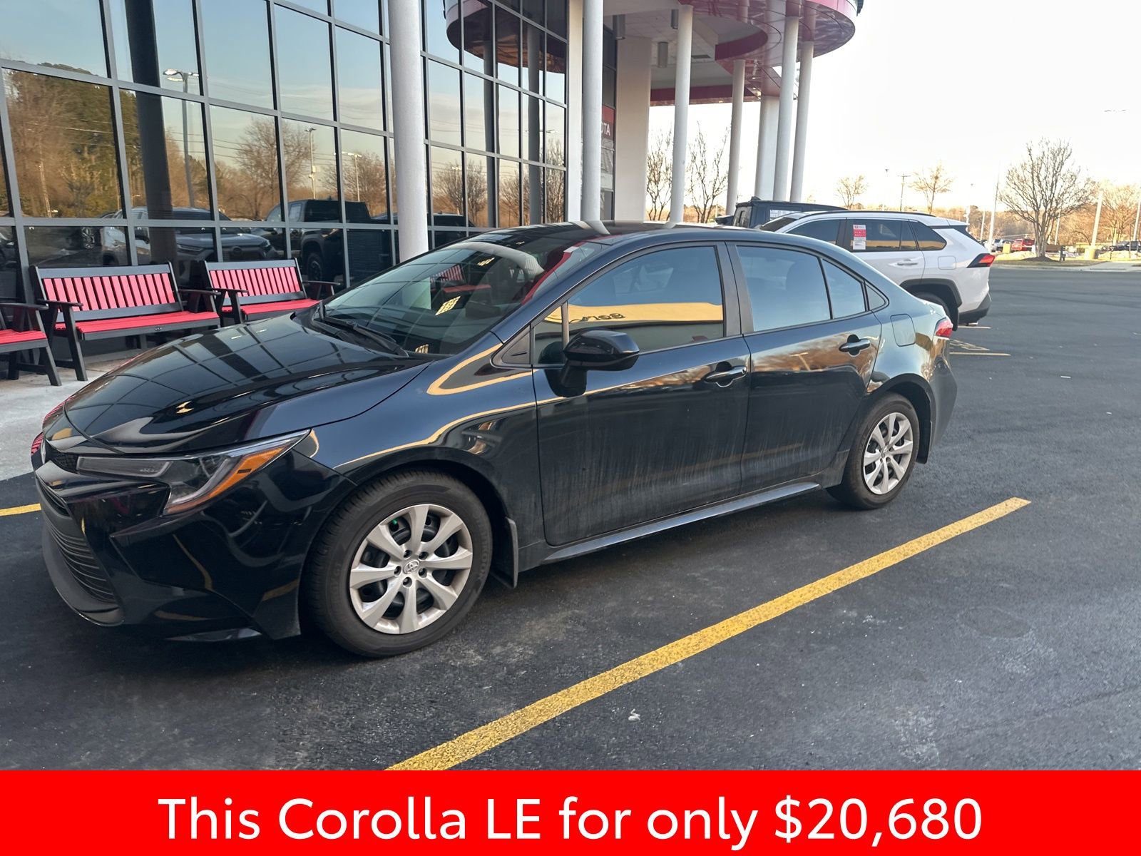 Used 2025 Toyota Corolla LE image 15